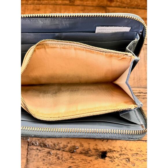 Bottega Veneta Leather Long Wallet Zip Around Intrecciato Long Wallet - Picture 12 of 15